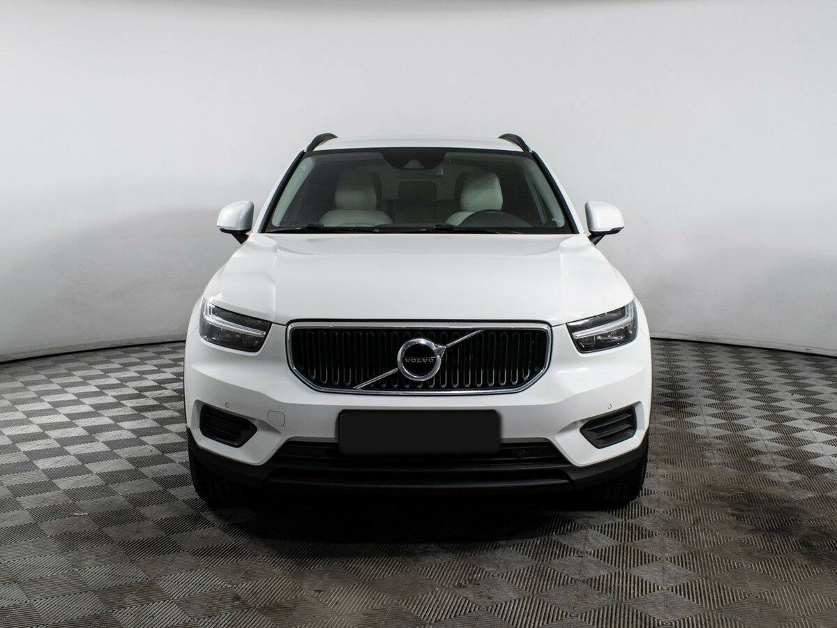 Volvo XC40 с пробегом — 2020 год. Фото: #1