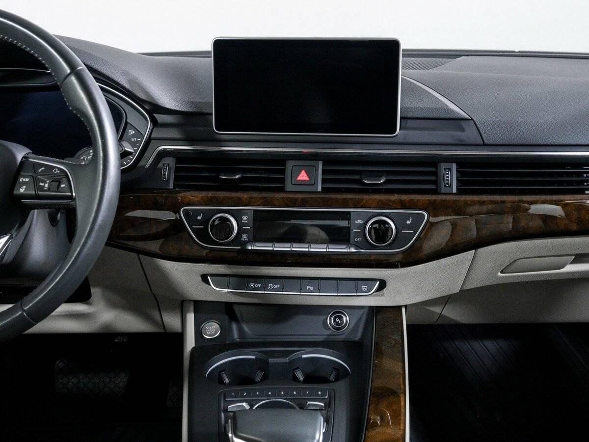 Audi A4 с пробегом — 2016 год. Фото: #12