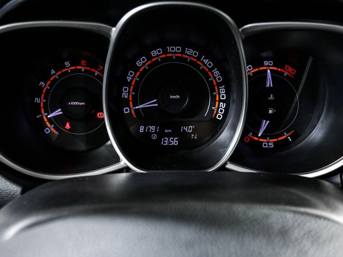 Lada (ВАЗ) Vesta с пробегом — 2018 год. Фото: #9