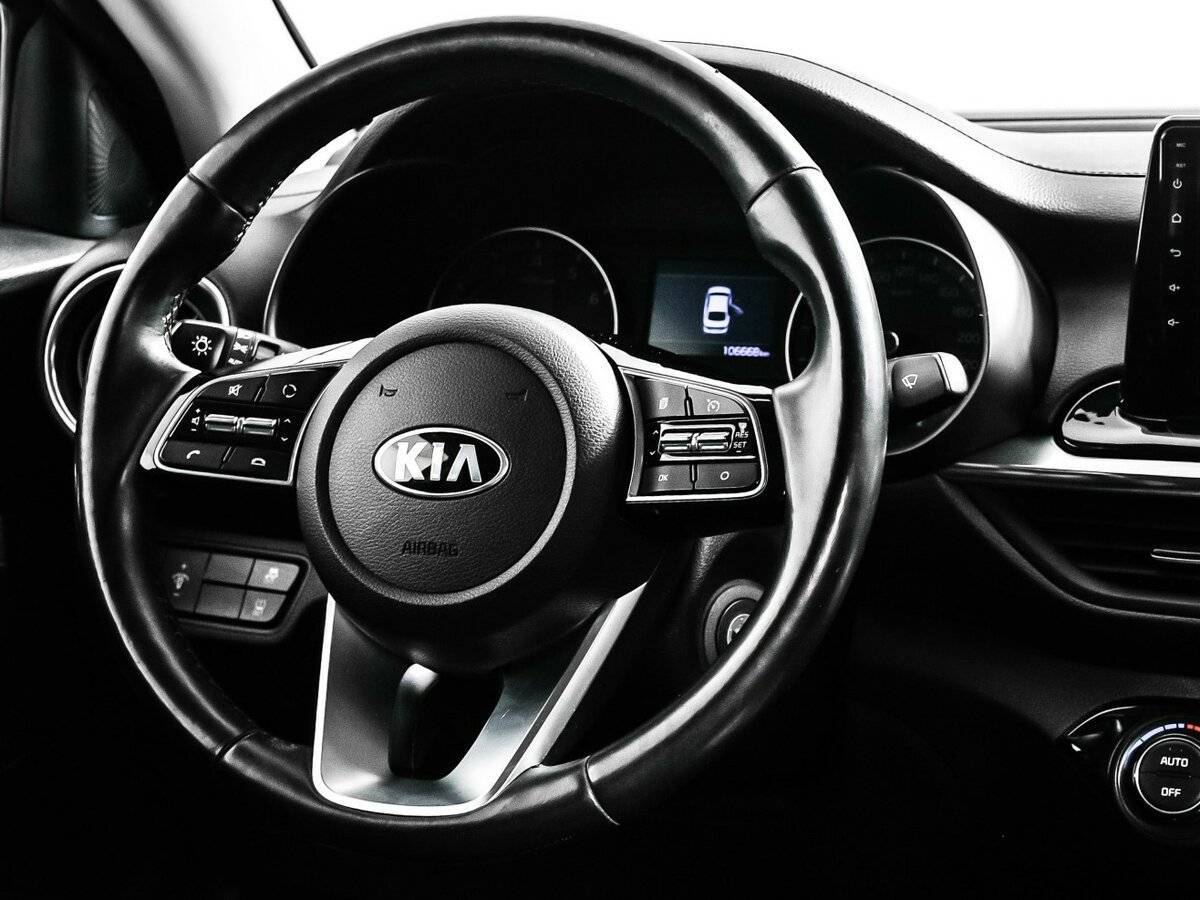 Kia Cerato с пробегом — 2018 год. Фото: #15