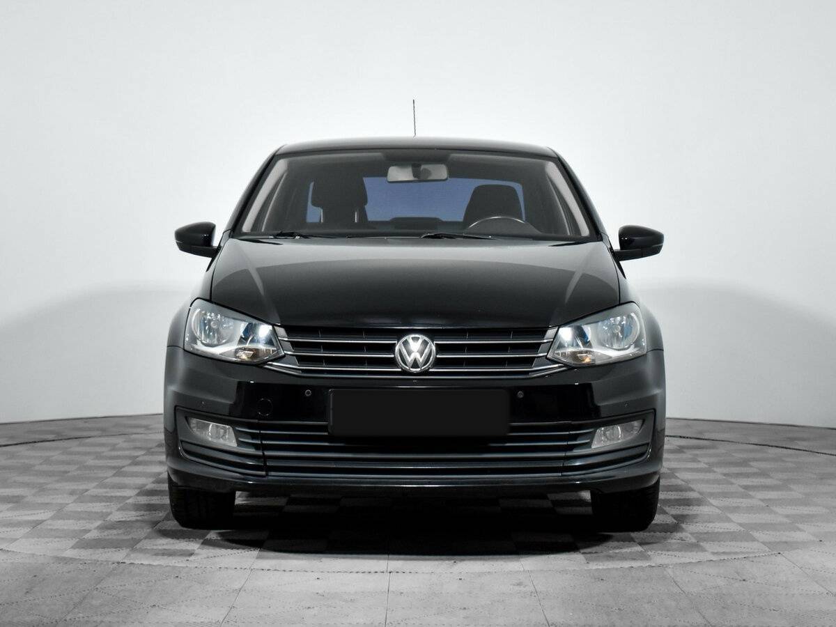 Volkswagen Polo с пробегом — 2018 год. Фото: #1