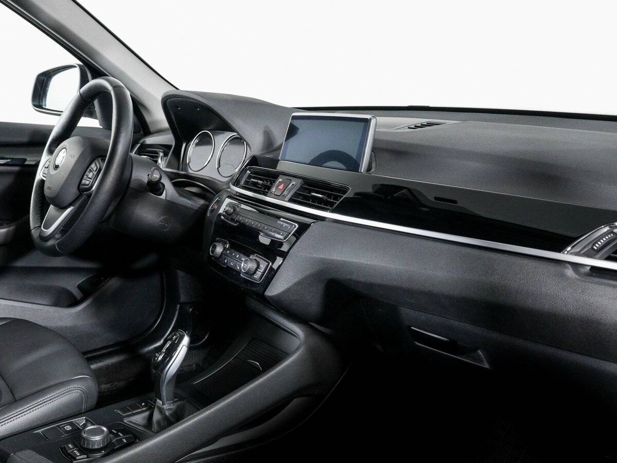 BMW X1 с пробегом — 2021 год. Фото: #8