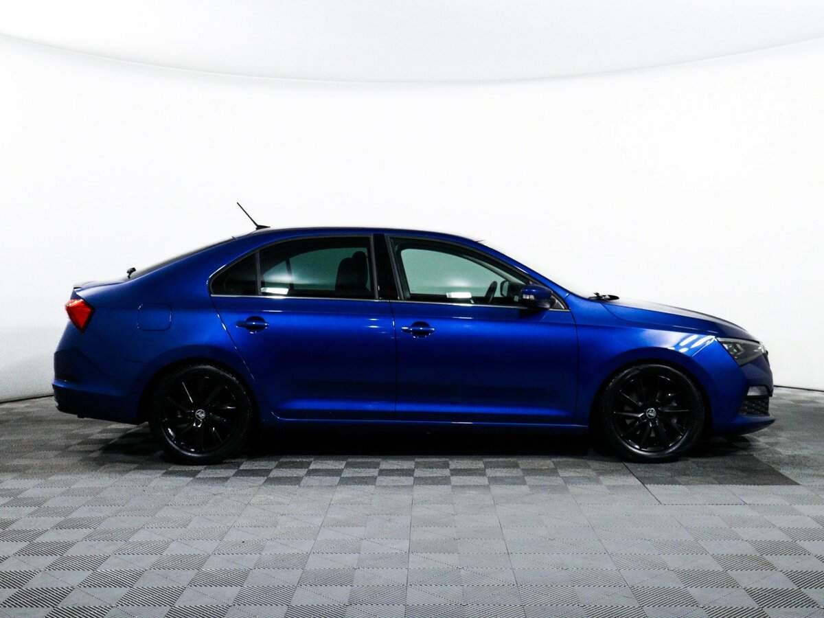 Skoda Rapid с пробегом — 2021 год. Фото: #3