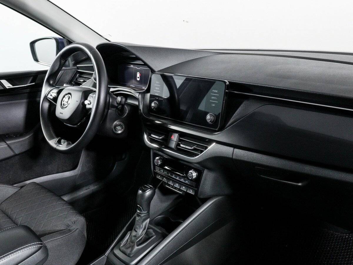Skoda Rapid с пробегом — 2021 год. Фото: #8