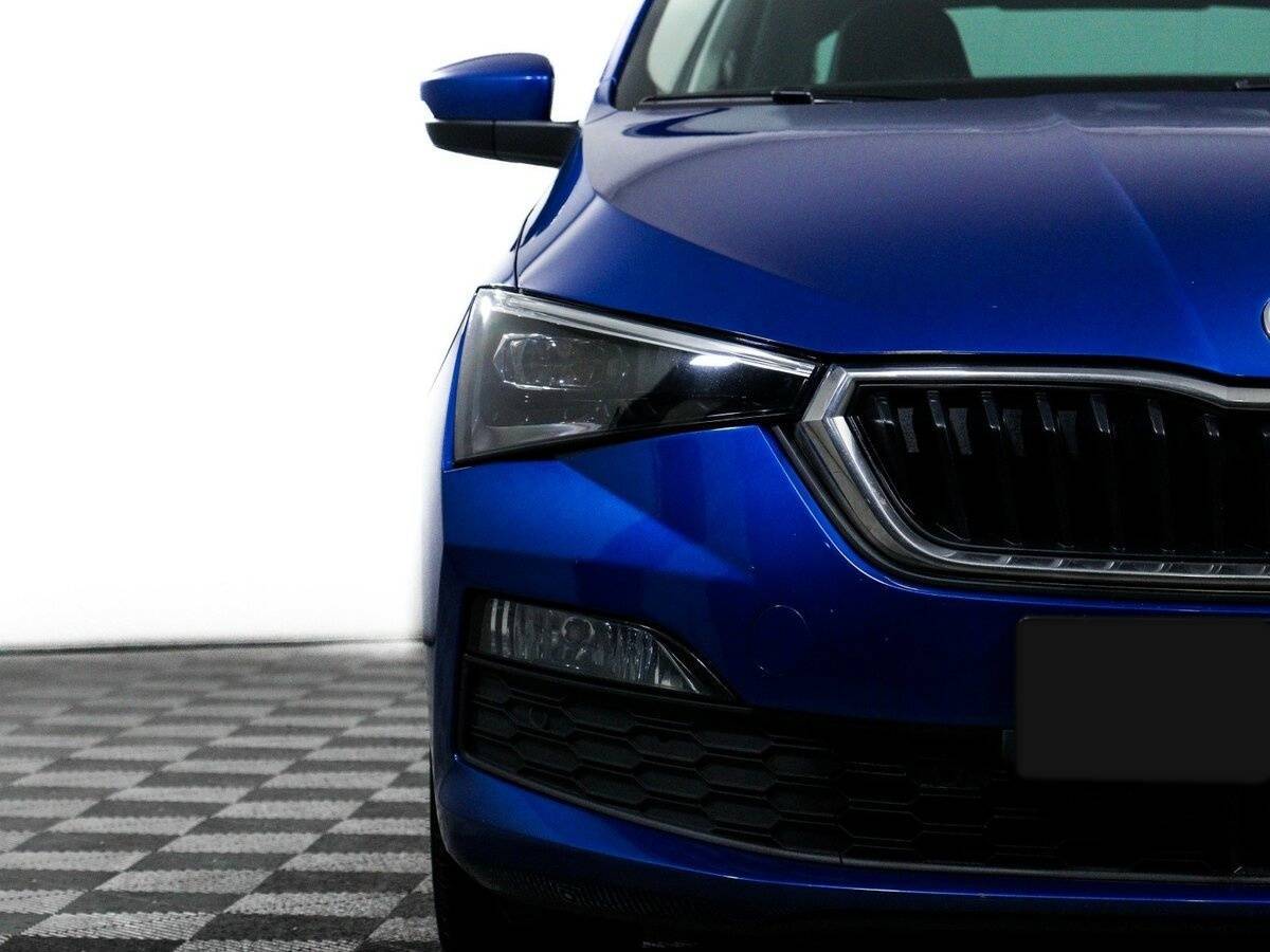 Skoda Rapid с пробегом — 2021 год. Фото: #17