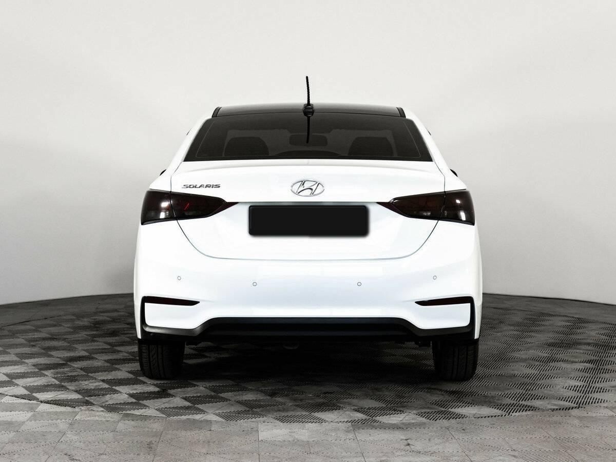 Hyundai Solaris с пробегом — 2018 год. Фото: #4