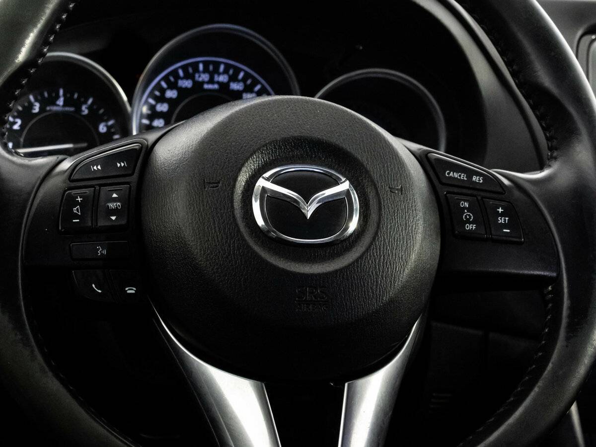 Mazda 6 с пробегом — 2014 год. Фото: #9