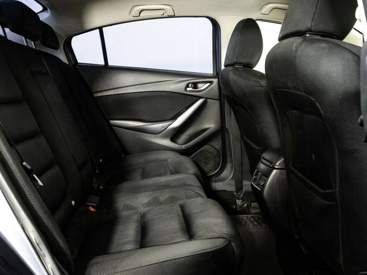 Mazda 6 с пробегом — 2014 год. Фото: #11