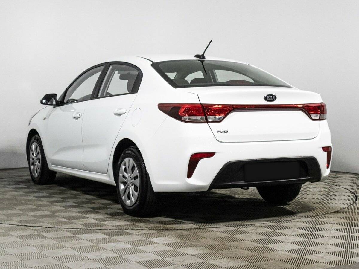 Kia Rio с пробегом — 2018 год. Фото: #6