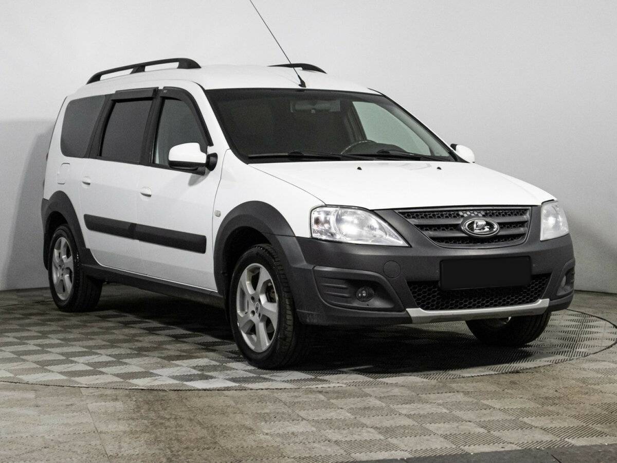 Lada (ВАЗ) Largus с пробегом — 2020 год. Фото: #2