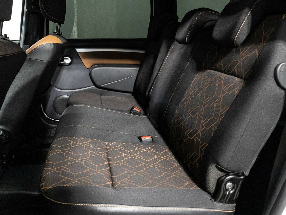 Lada (ВАЗ) Largus с пробегом — 2020 год. Фото: #9