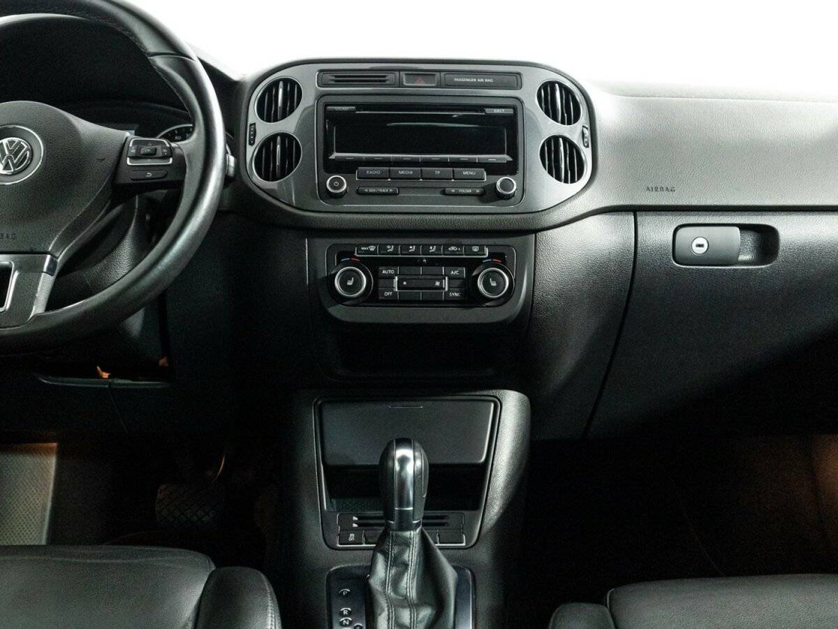 Volkswagen Tiguan с пробегом — 2012 год. Фото: #13