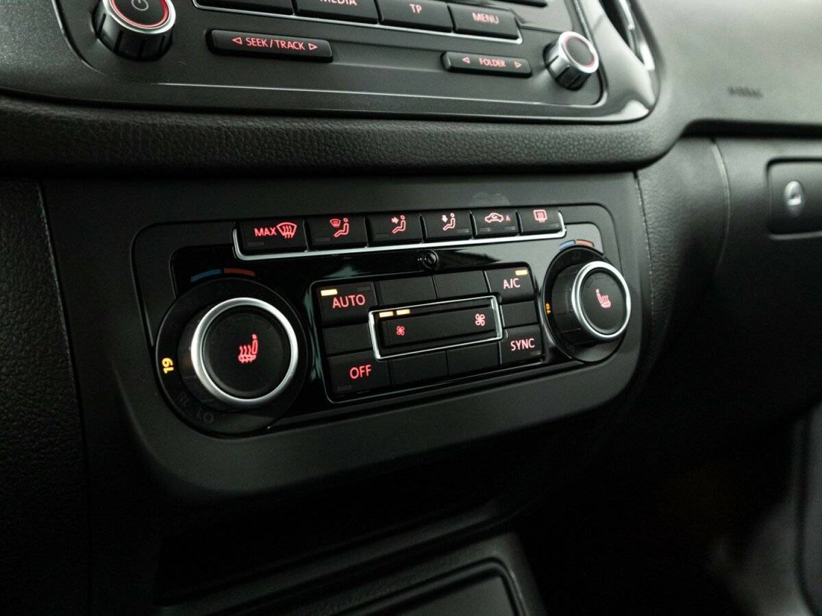 Volkswagen Tiguan с пробегом — 2012 год. Фото: #17