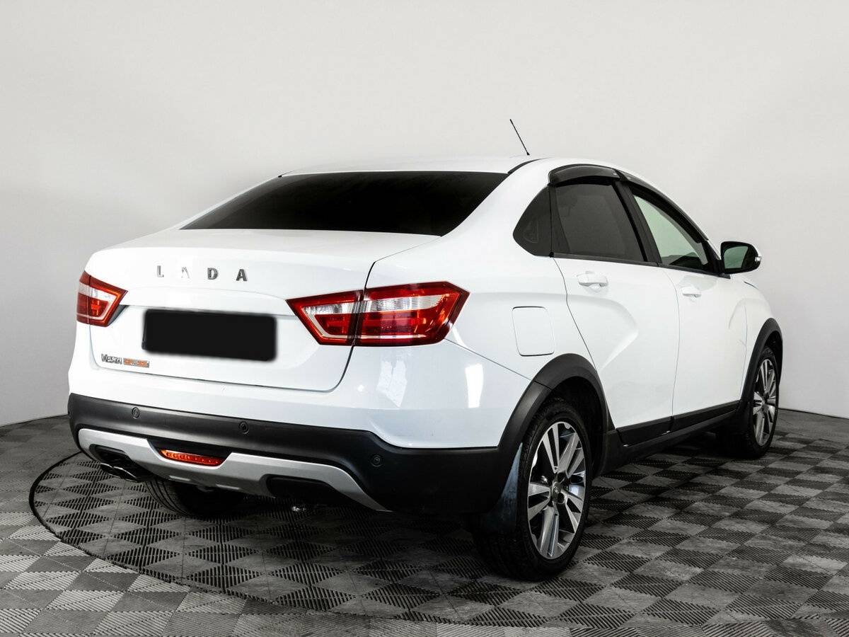 Lada (ВАЗ) Vesta с пробегом — 2018 год. Фото: #3