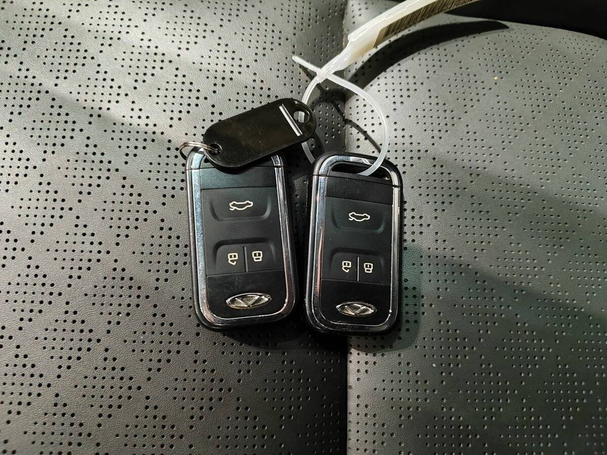 Chery Tiggo 8 с пробегом — 2021 год. Фото: #21