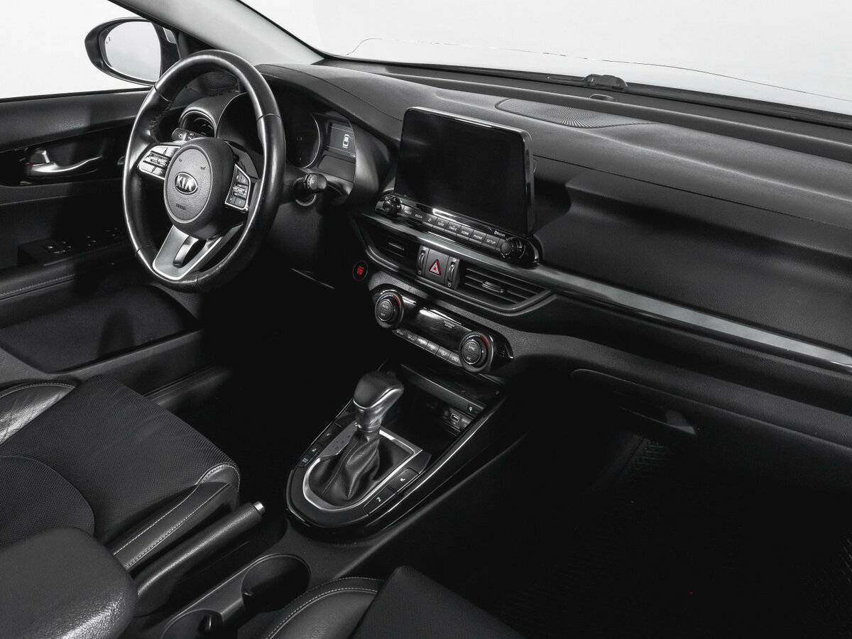 Kia Cerato с пробегом — 2019 год. Фото: #8