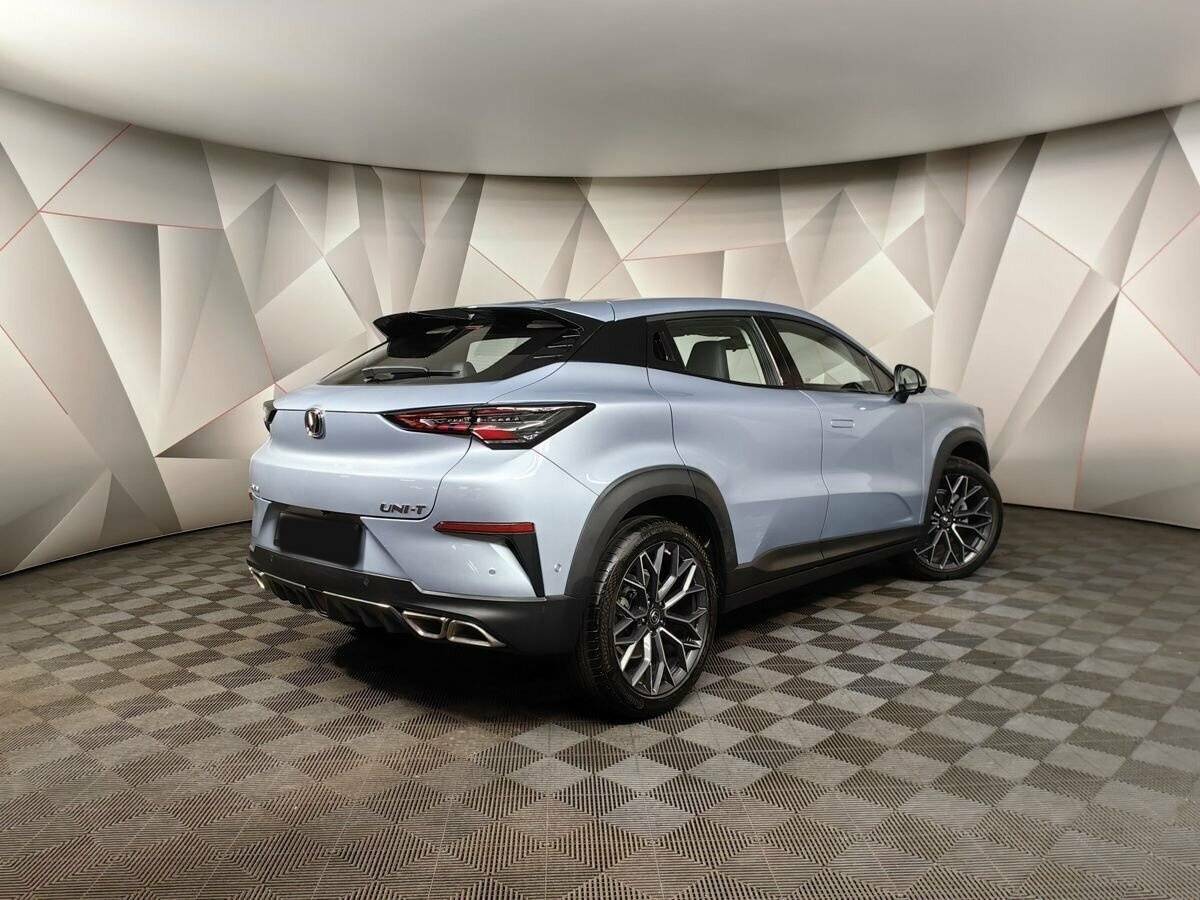 Changan UNI-T с пробегом — 2023 год. Фото: #1