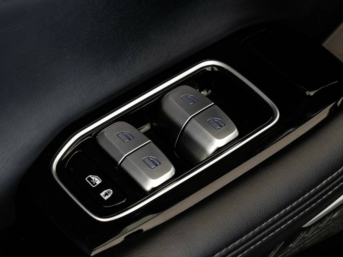 EXEED RX с пробегом — 2023 год. Фото: #23