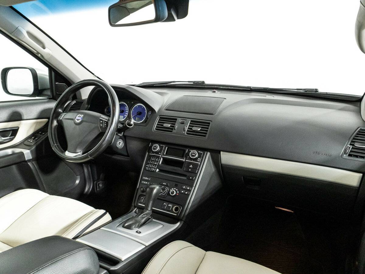 Volvo XC90 с пробегом — 2013 год. Фото: #8