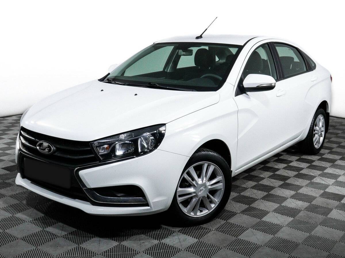 Lada (ВАЗ) Vesta с пробегом — 2018 год. Фото: #12