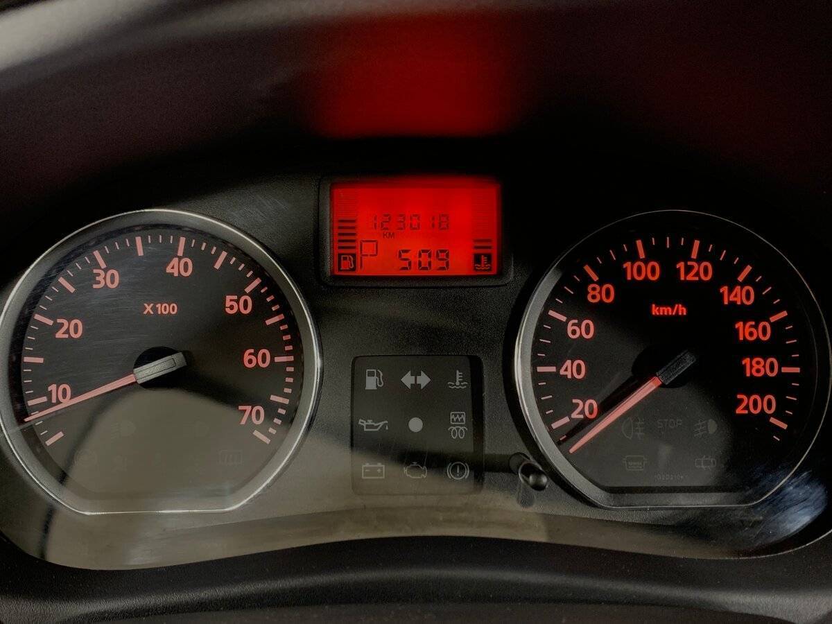 Nissan Almera с пробегом — 2016 год. Фото: #13