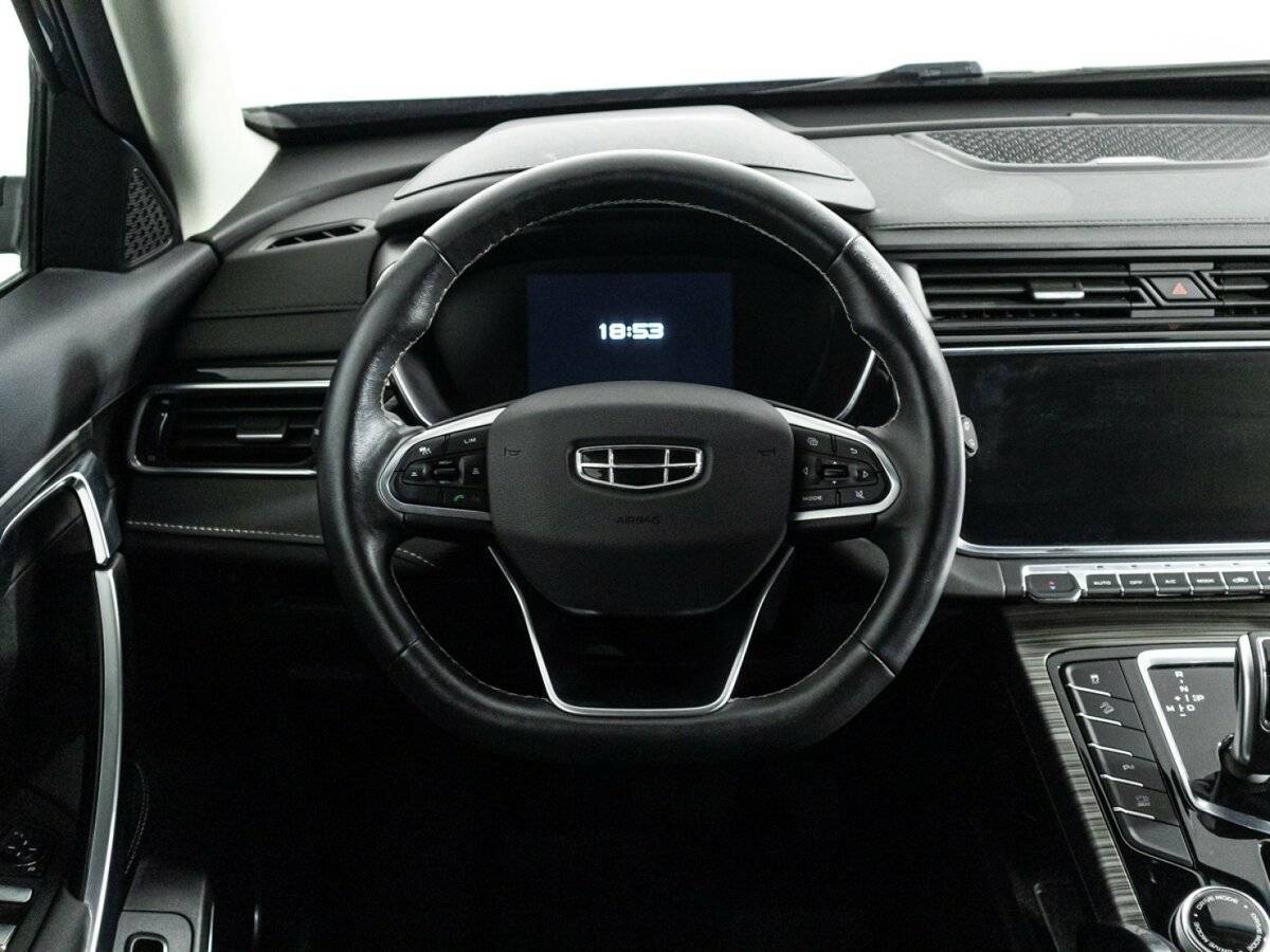 Geely Atlas Pro с пробегом — 2021 год. Фото: #21