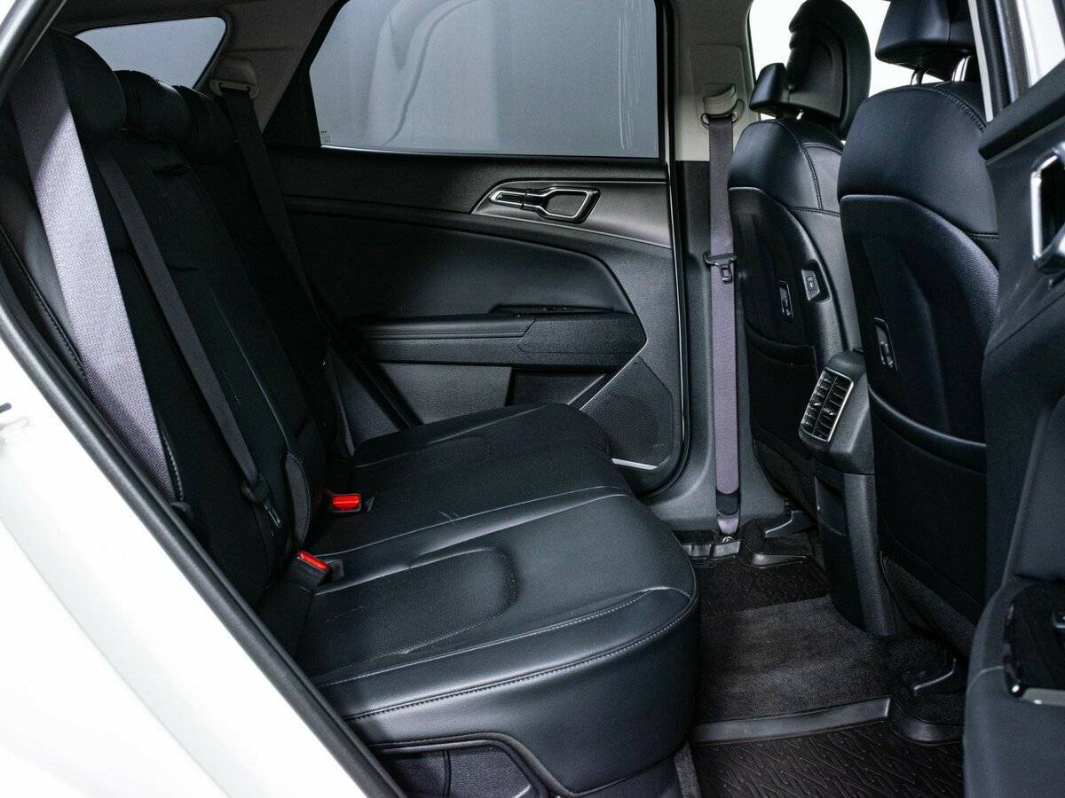 Kia Sportage с пробегом — 2023 год. Фото: #12