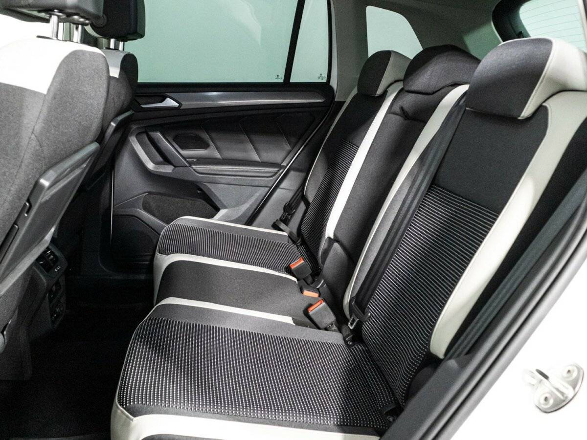 Volkswagen Tiguan с пробегом — 2019 год. Фото: #9