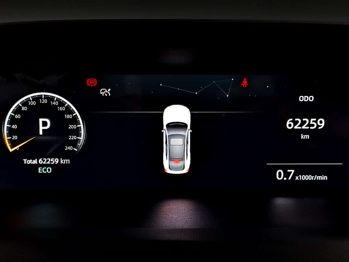 Changan UNI-V с пробегом — 2023 год. Фото: #12