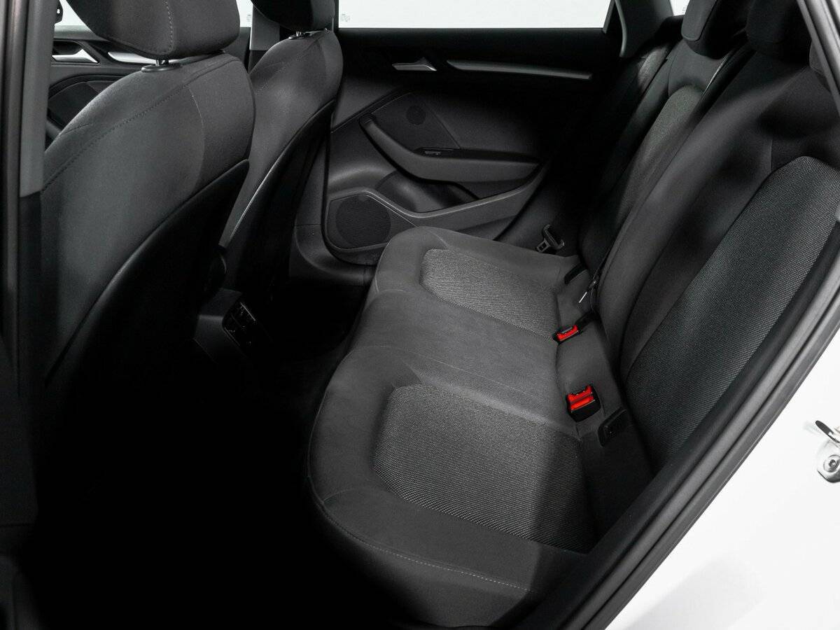 Audi A3 с пробегом — 2017 год. Фото: #9