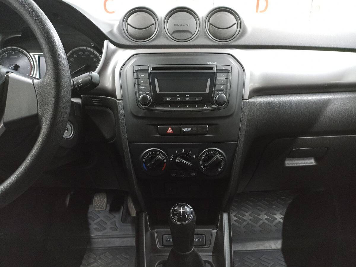 Suzuki Vitara с пробегом — 2021 год. Фото: #14