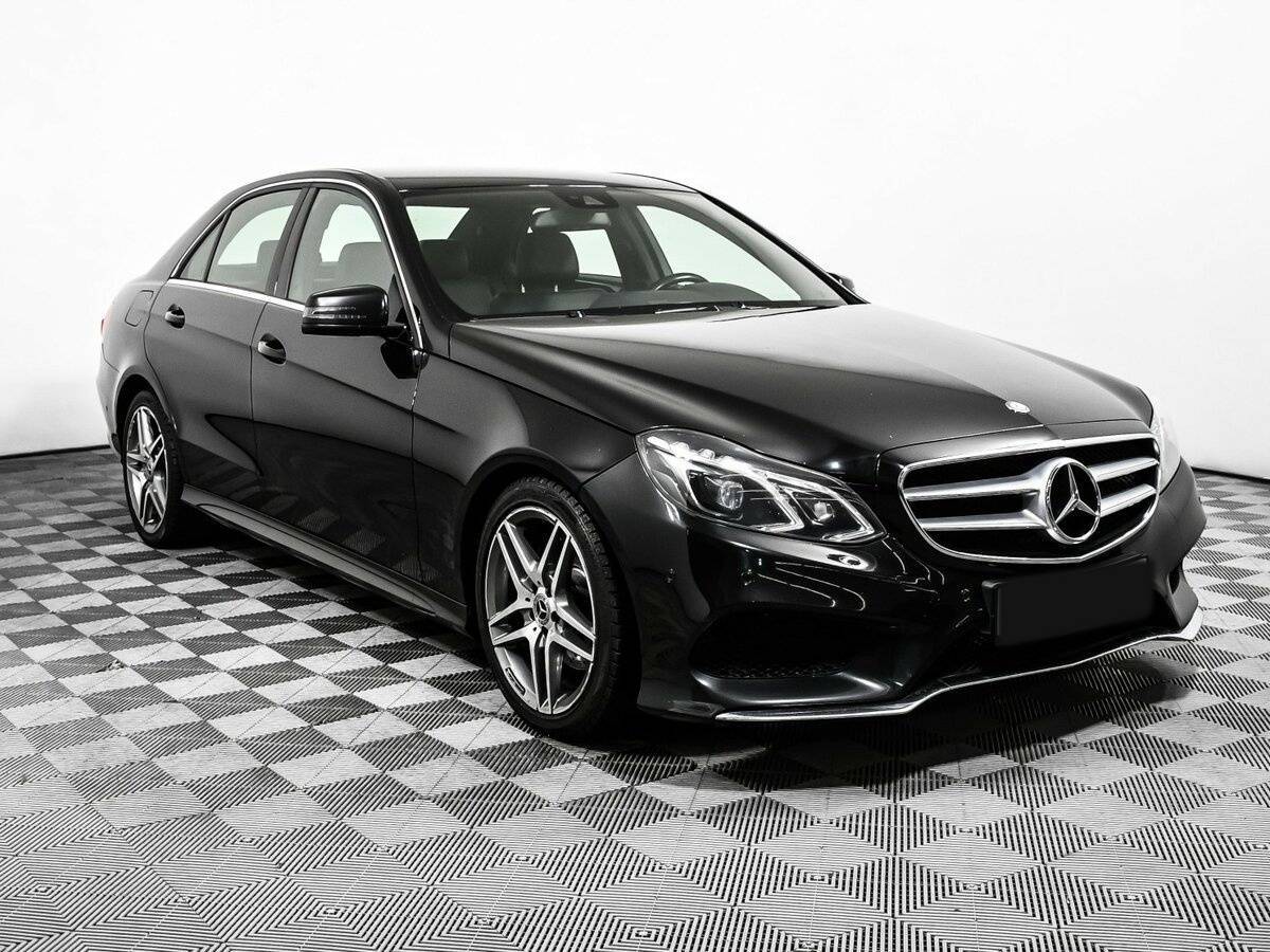 Mercedes-Benz E-Класс с пробегом — 2014 год. Фото: #2