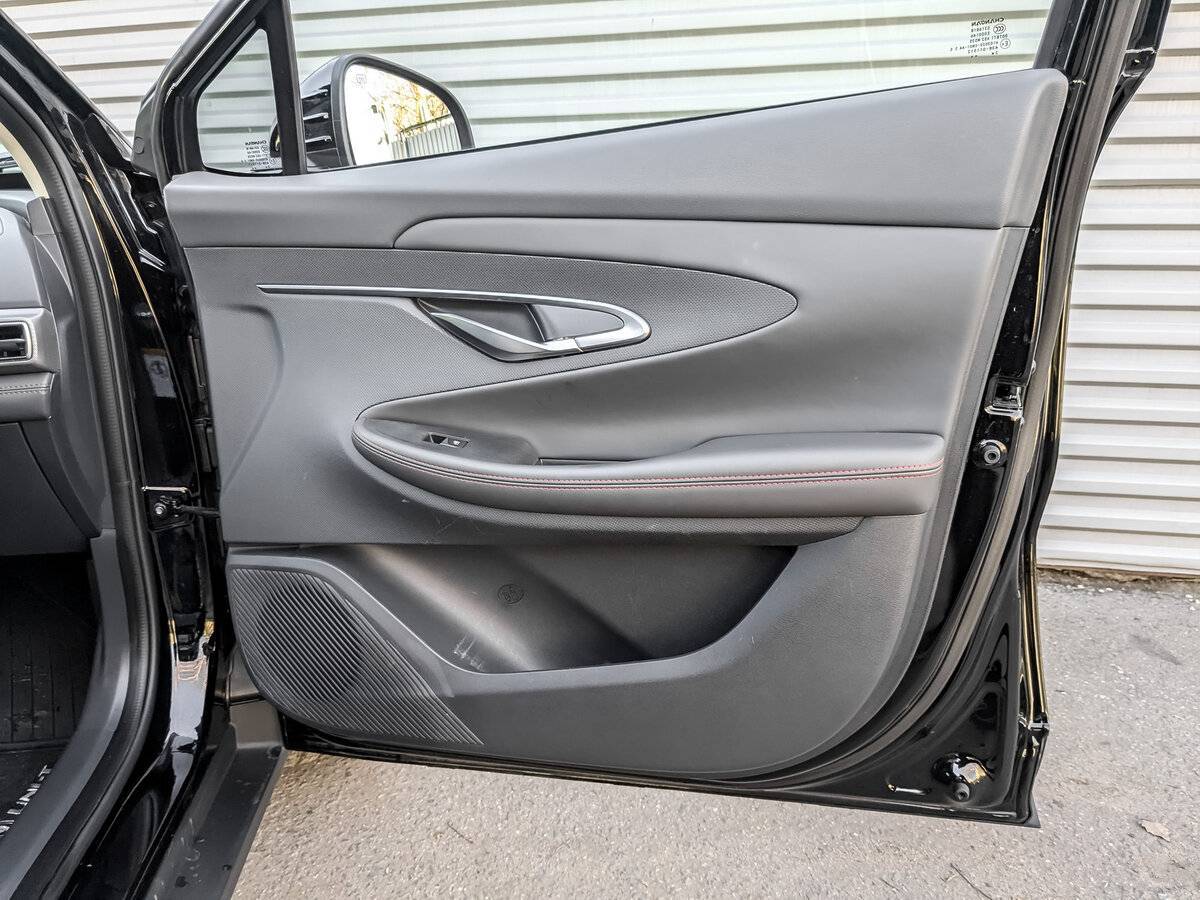 Changan UNI-T с пробегом — 2023 год. Фото: #24