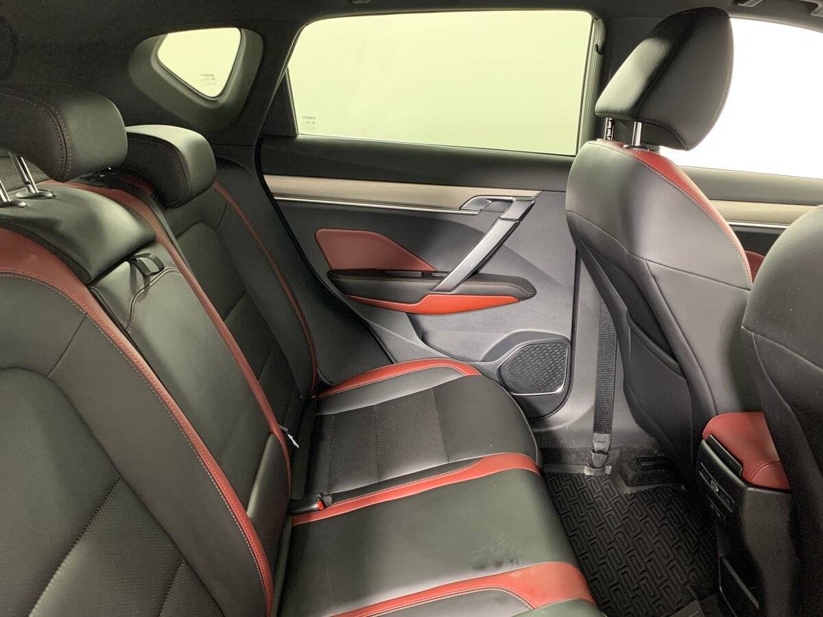 Geely Coolray с пробегом — 2020 год. Фото: #16