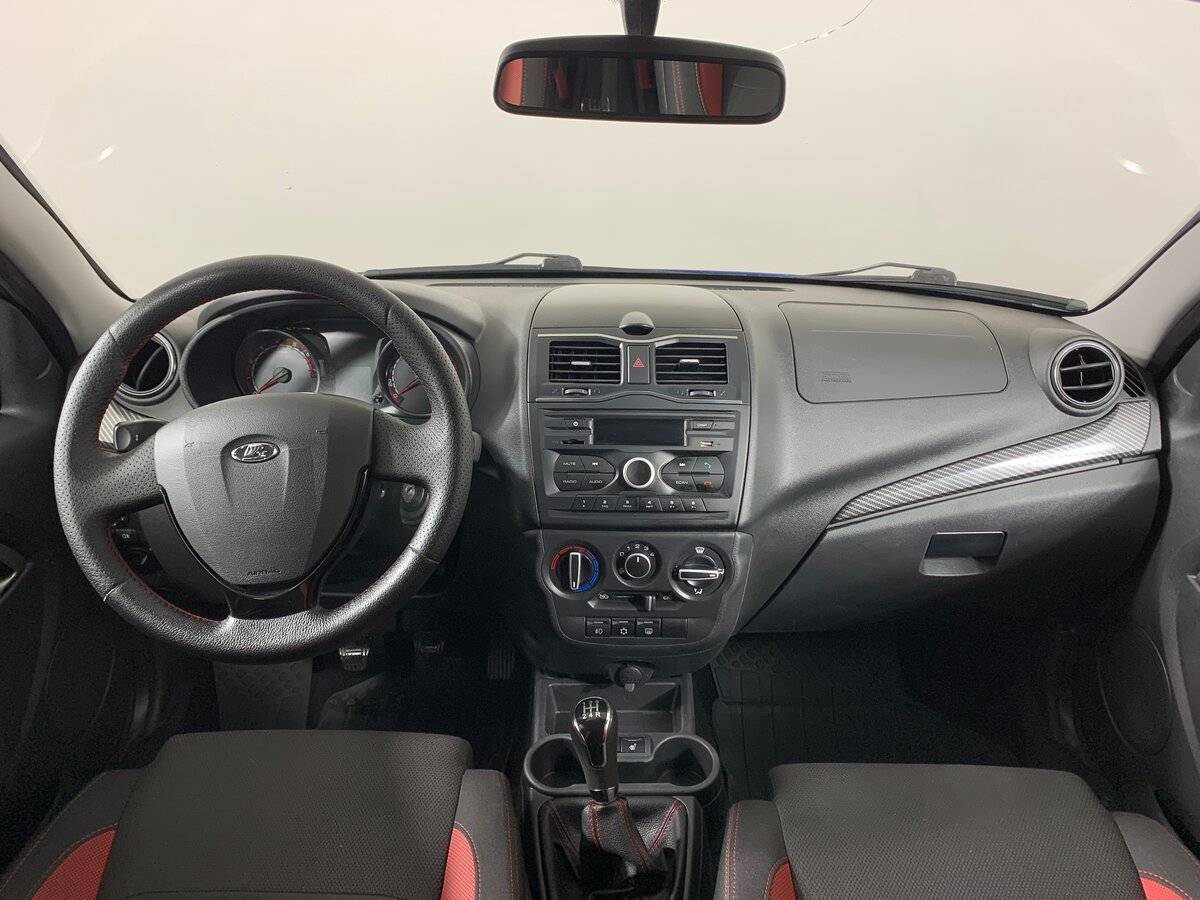 Lada (ВАЗ) Granta с пробегом — 2022 год. Фото: #11