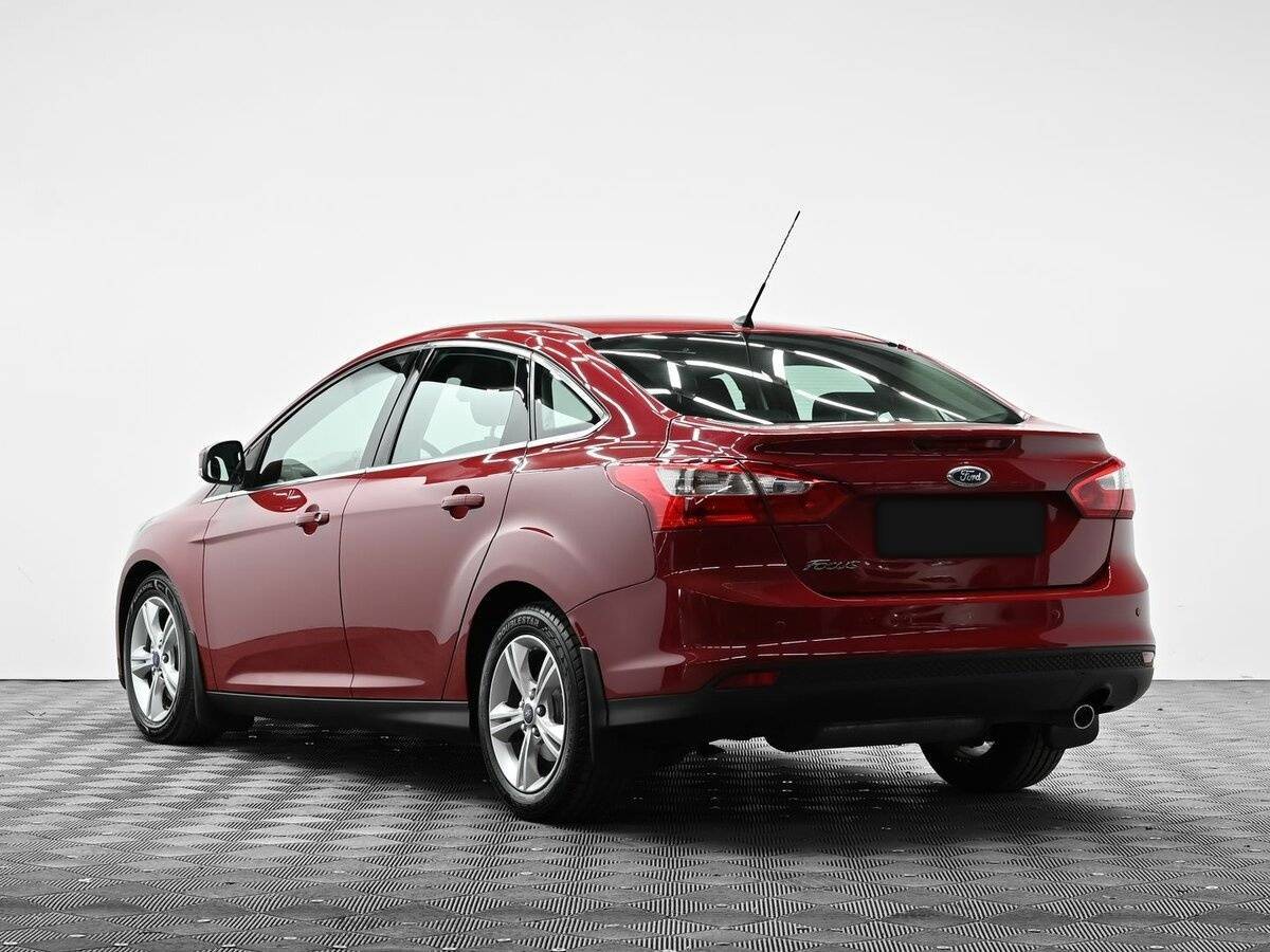 Ford Focus с пробегом — 2012 год. Фото: #1