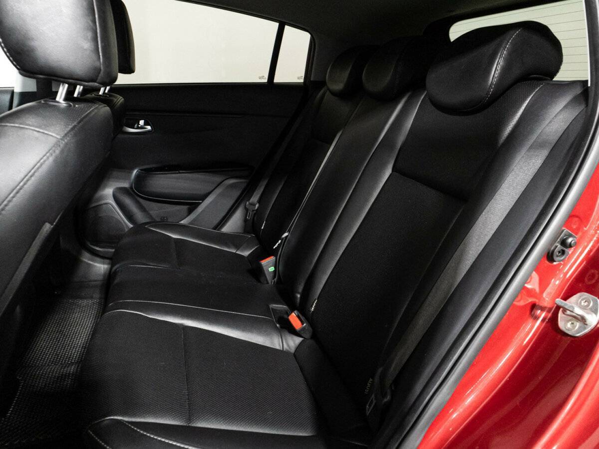 Kia Rio с пробегом — 2018 год. Фото: #9