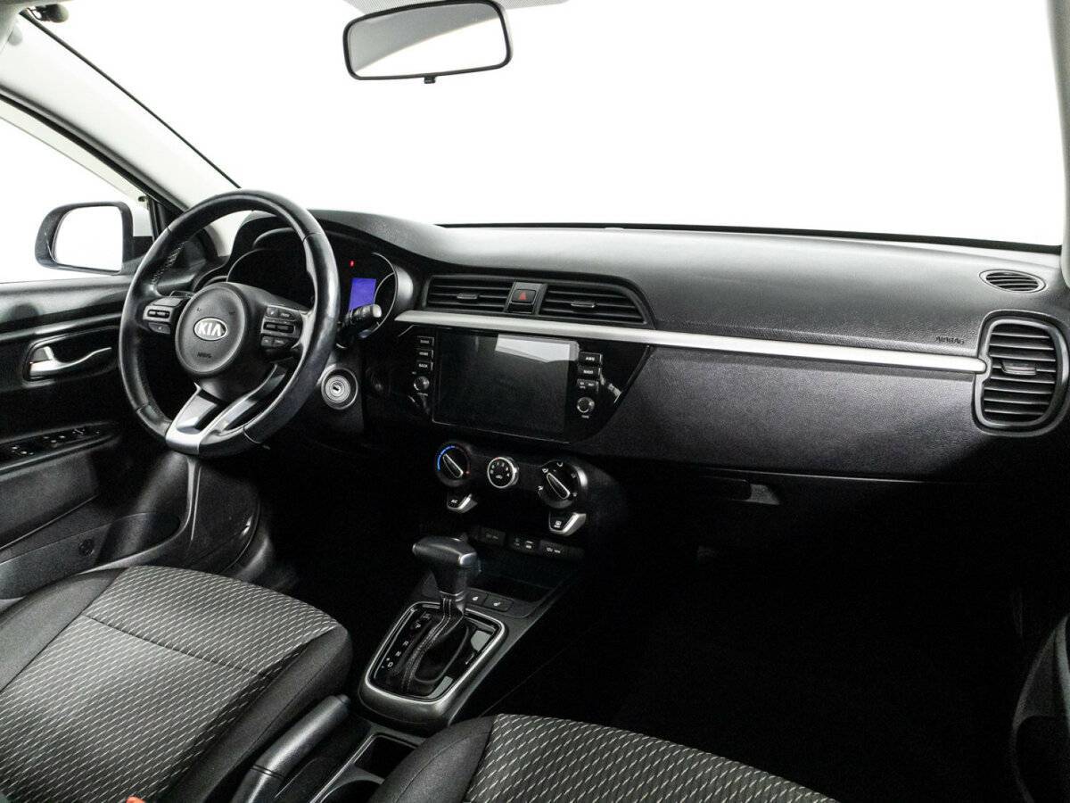 Kia Rio с пробегом — 2018 год. Фото: #8
