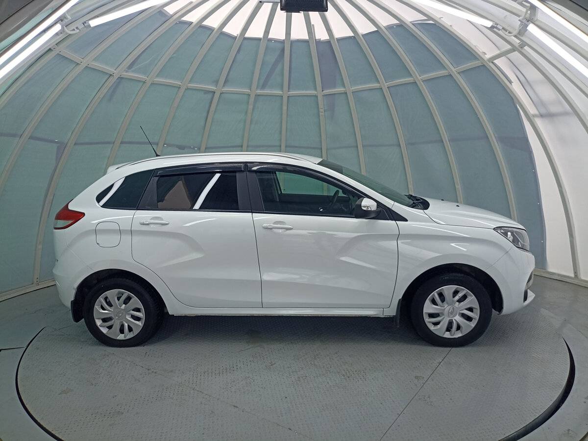 Lada (ВАЗ) XRAY с пробегом — 2021 год. Фото: #3