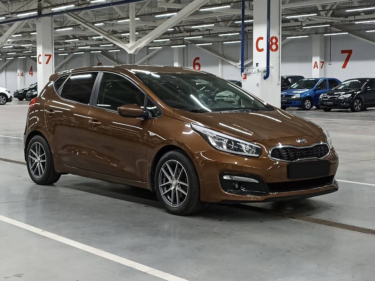 Kia Ceed с пробегом — 2016 год. Фото: #2
