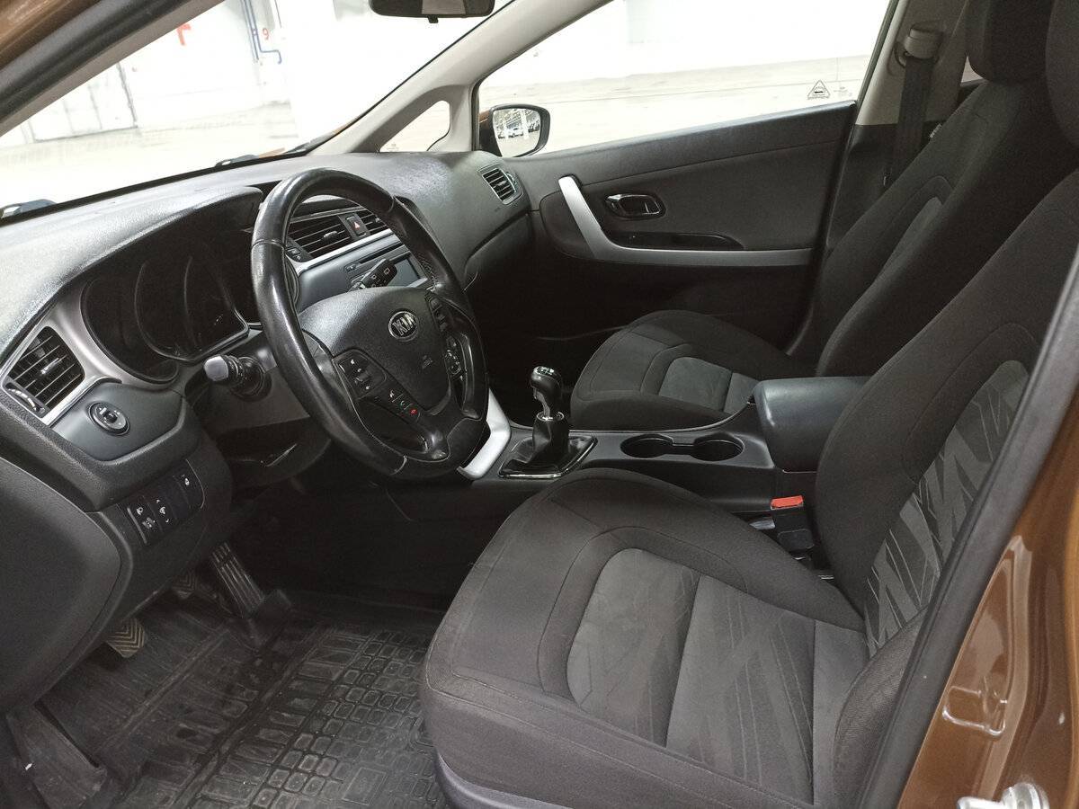 Kia Ceed с пробегом — 2016 год. Фото: #15