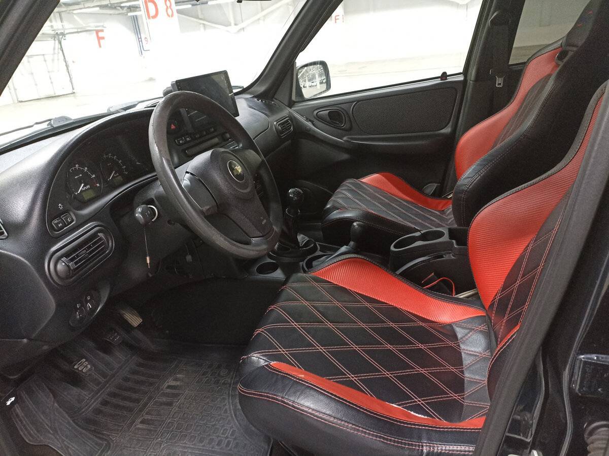 Chevrolet Niva с пробегом — 2018 год. Фото: #15