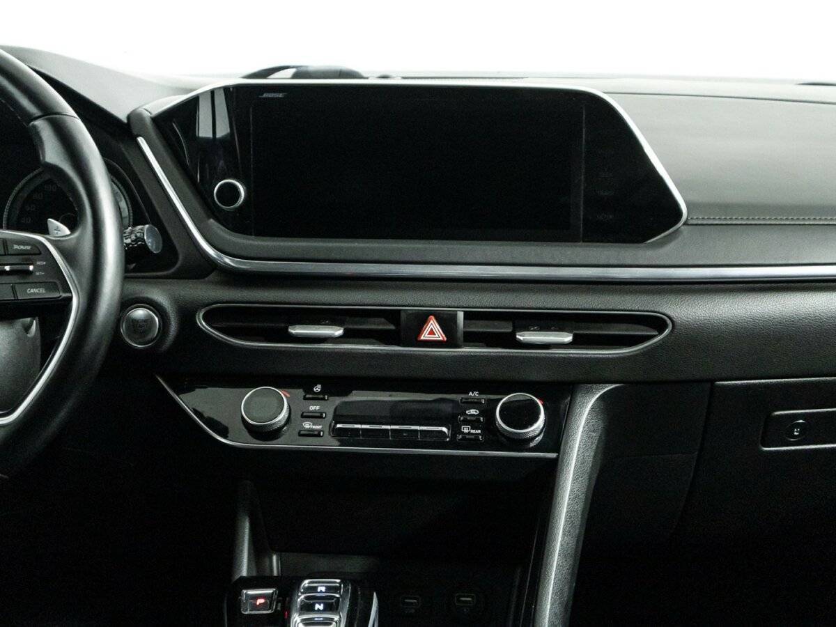 Hyundai Sonata с пробегом — 2020 год. Фото: #13