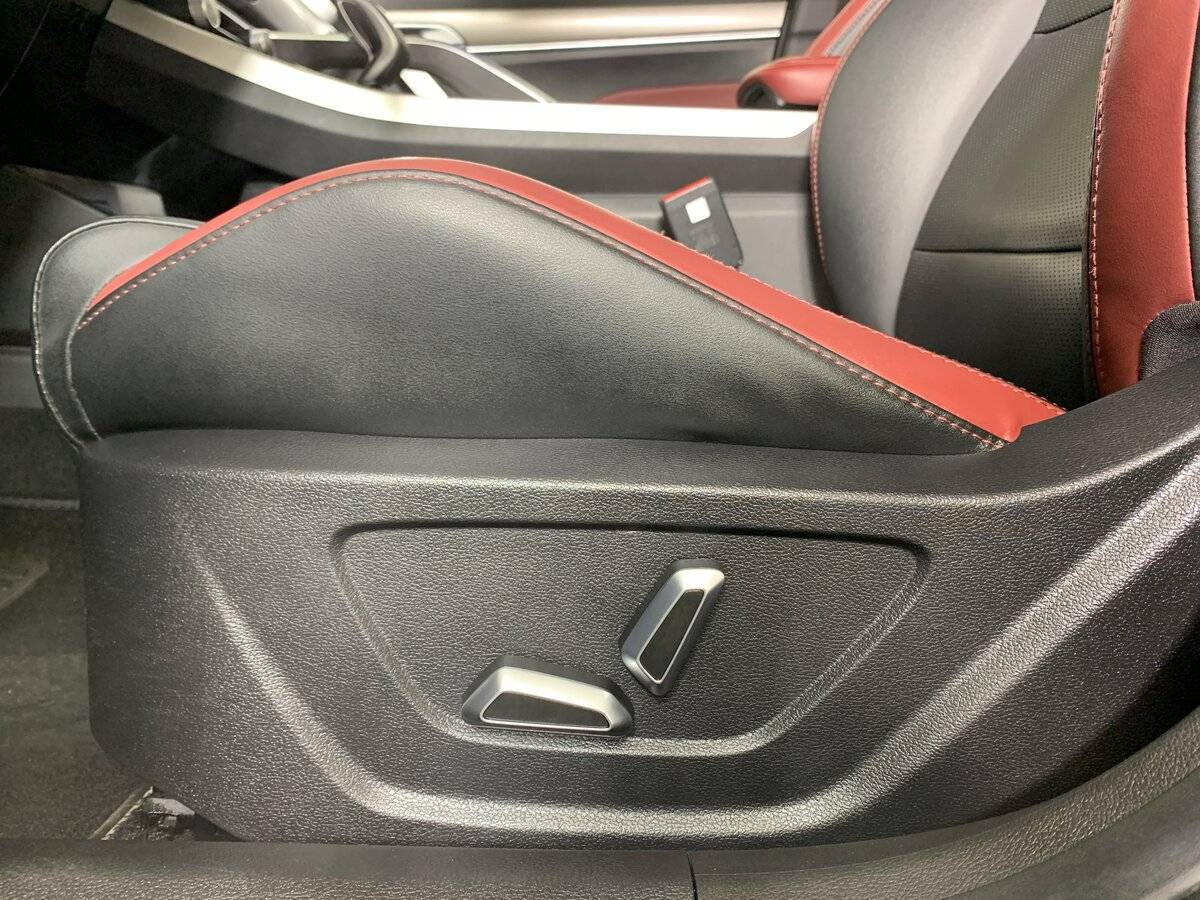 Geely Coolray с пробегом — 2021 год. Фото: #15