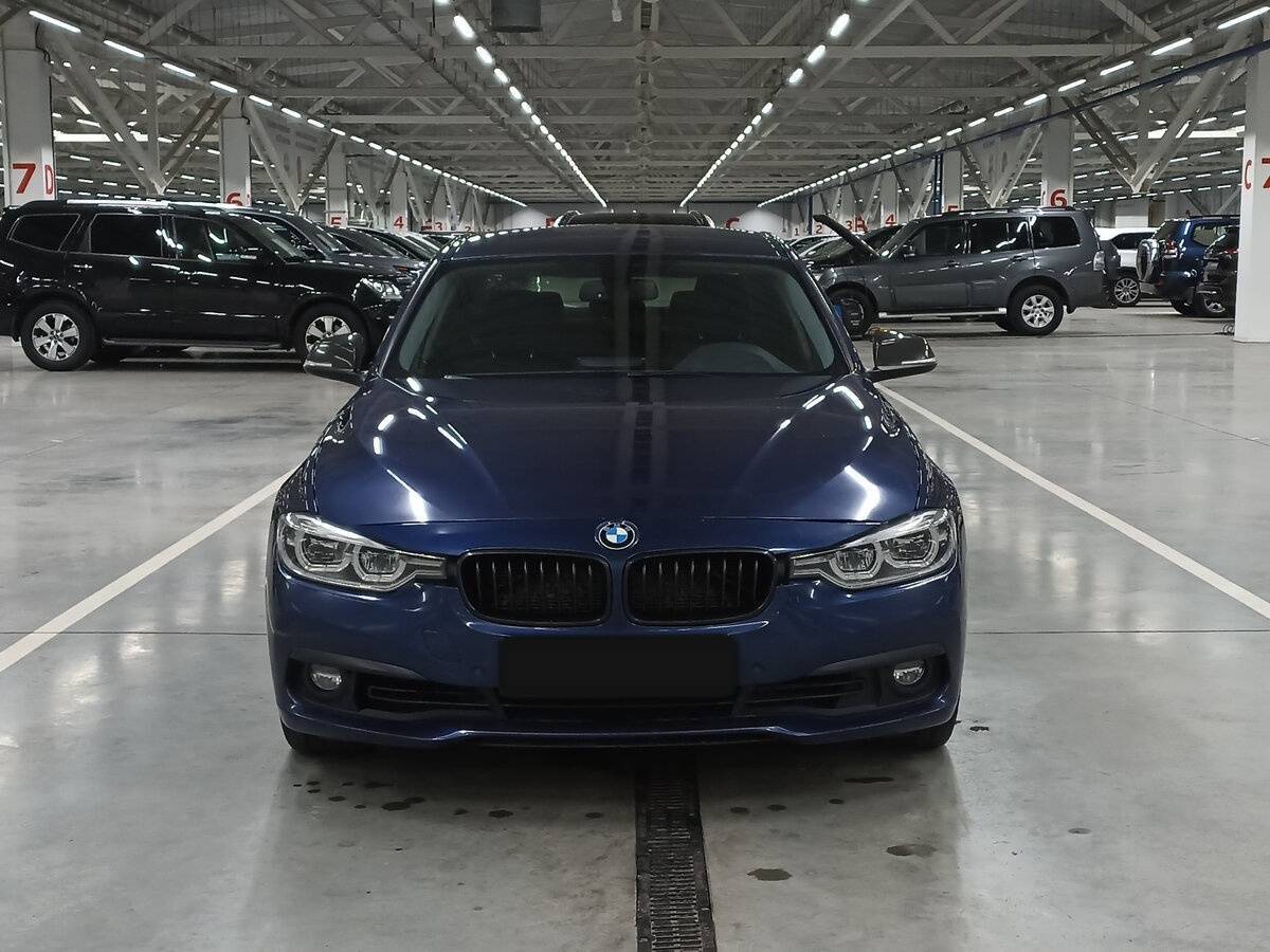 BMW 3 серии с пробегом — 2016 год. Фото: #1