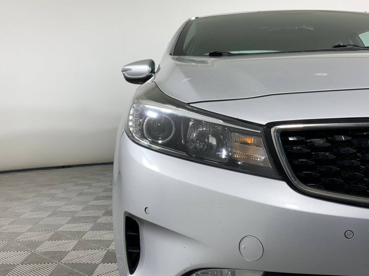 Kia Cerato с пробегом — 2017 год. Фото: #9