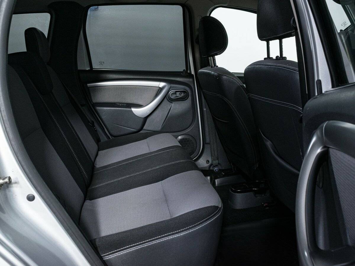 Renault Duster с пробегом — 2013 год. Фото: #8
