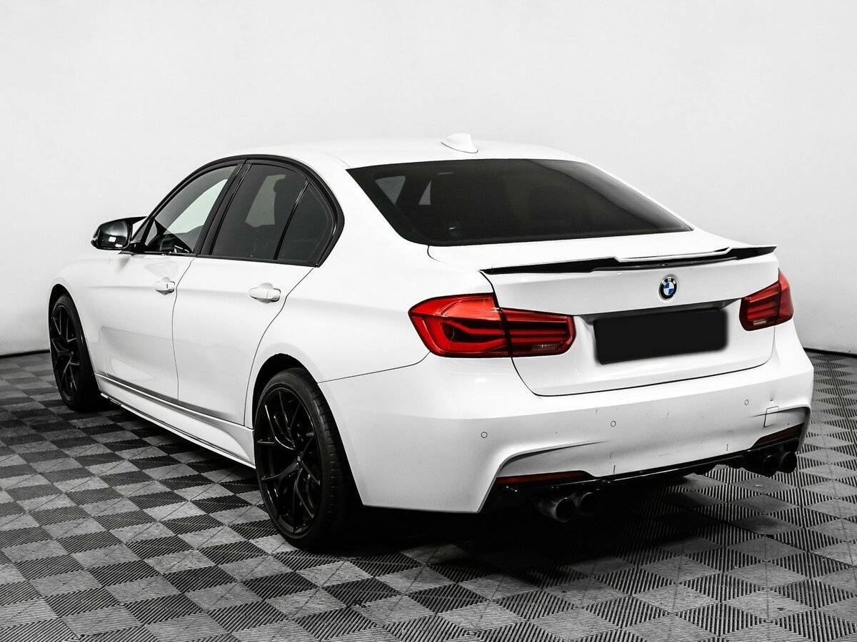 BMW 3 серии с пробегом — 2016 год. Фото: #6