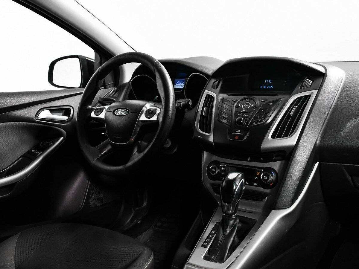 Ford Focus с пробегом — 2012 год. Фото: #8