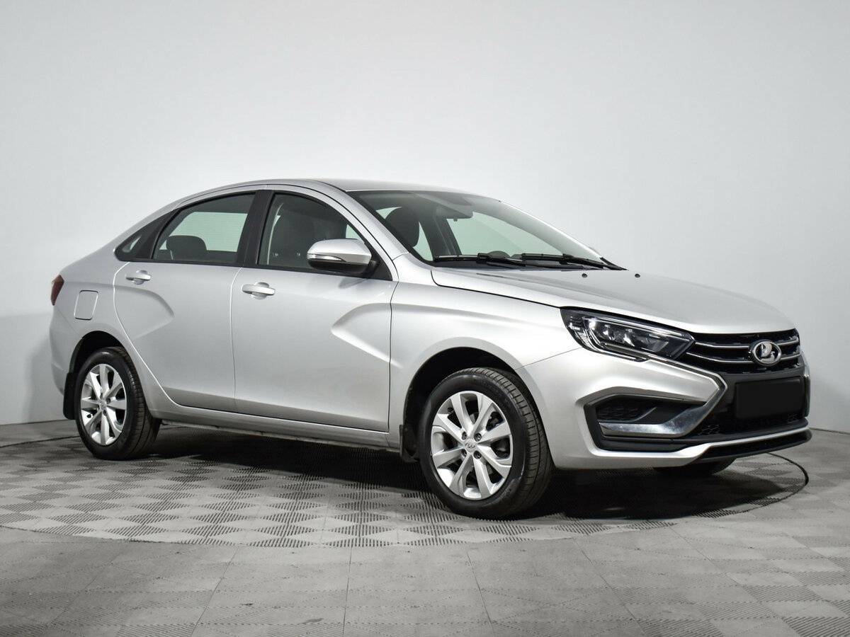 Lada (ВАЗ) Vesta с пробегом — 2023 год. Фото: #2